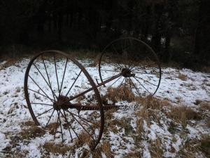 Le reste d'un râteau faneur à Fayet (9)