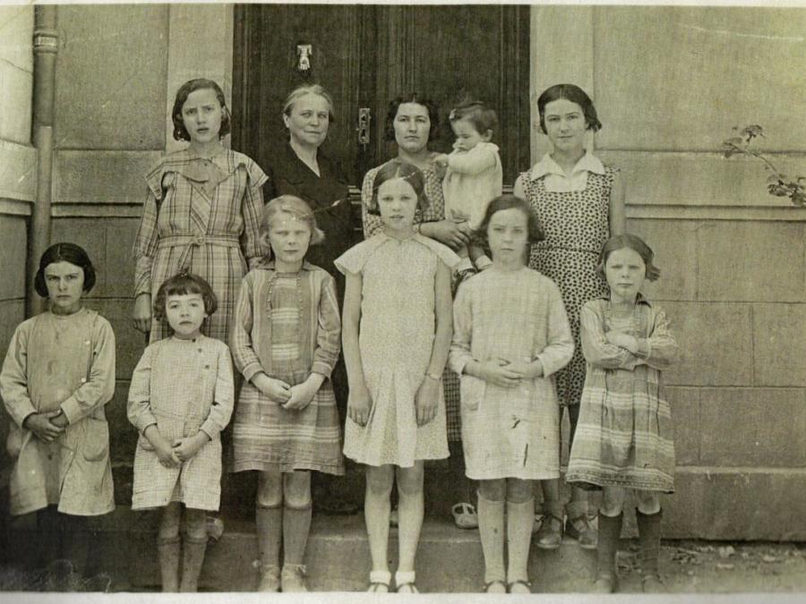 1935  École de Fayet