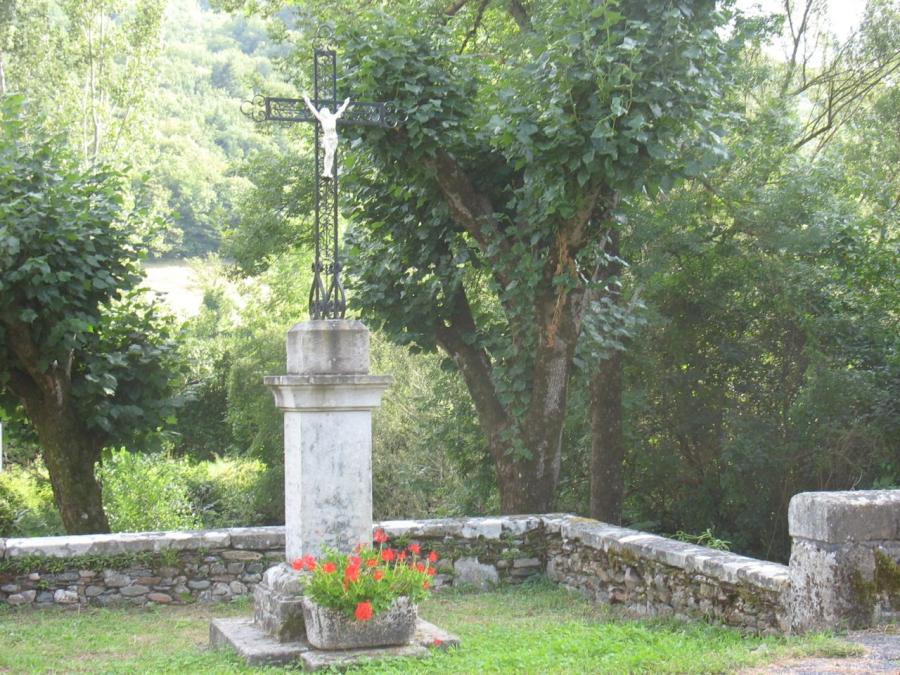 La croix à La Graverie (12)