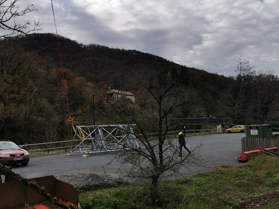 Mise en place du pylone antenne pour la diffusion du standard "4G" - Laroque - 2020 (3)